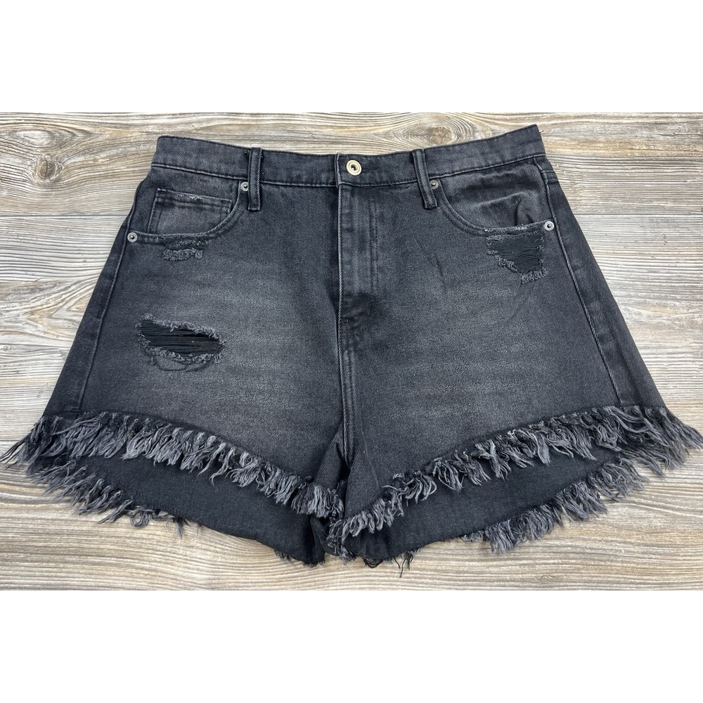 NWT Fashion Nova Certified Lover Girl Fray Hem Black Denim‎ Shorts 11 (32x2.5)